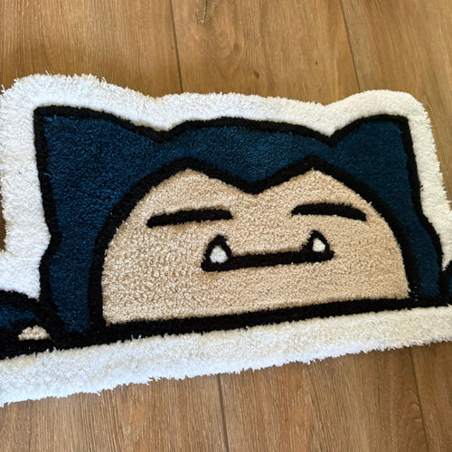 Tufted wall rug 'Sleepy Monster'
